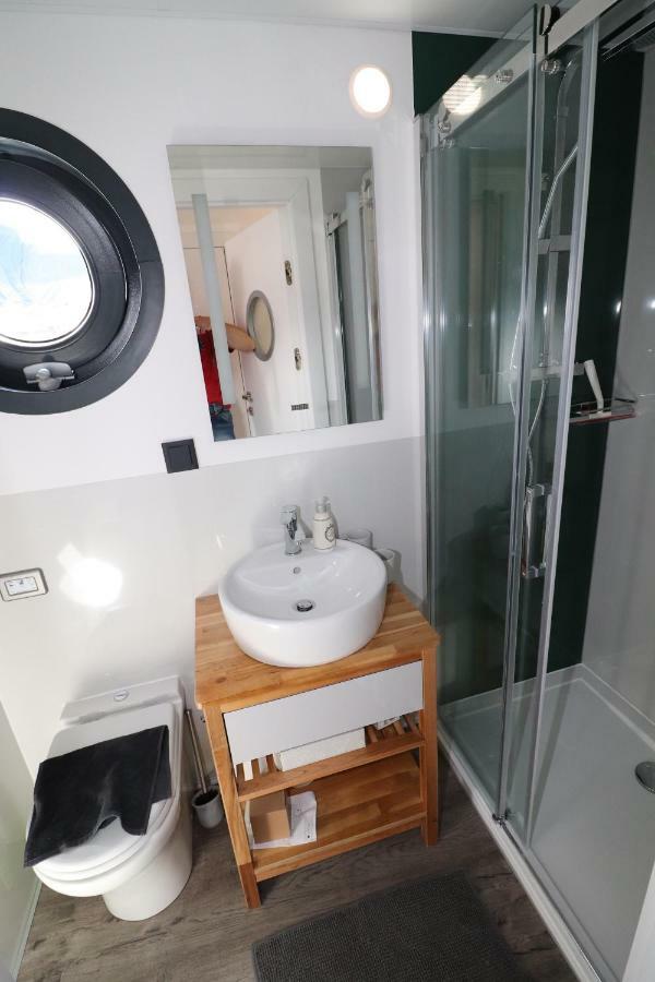 Havenkoje Hotell Cuxhaven Exteriör bild