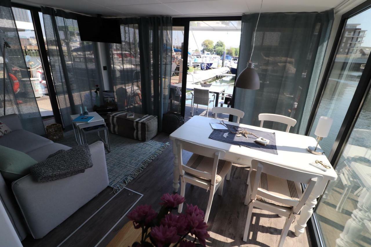 Havenkoje Hotell Cuxhaven Exteriör bild